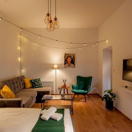 Agnieszki 1 Apartment คราคูฟ ภายนอก รูปภาพ